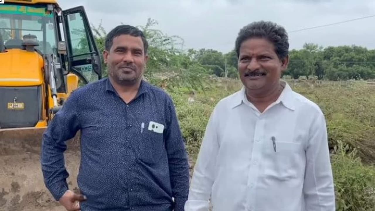 Flood Hero: JCB Operator Subhan Khan Saves 9 Lives in Daring Rescue ...