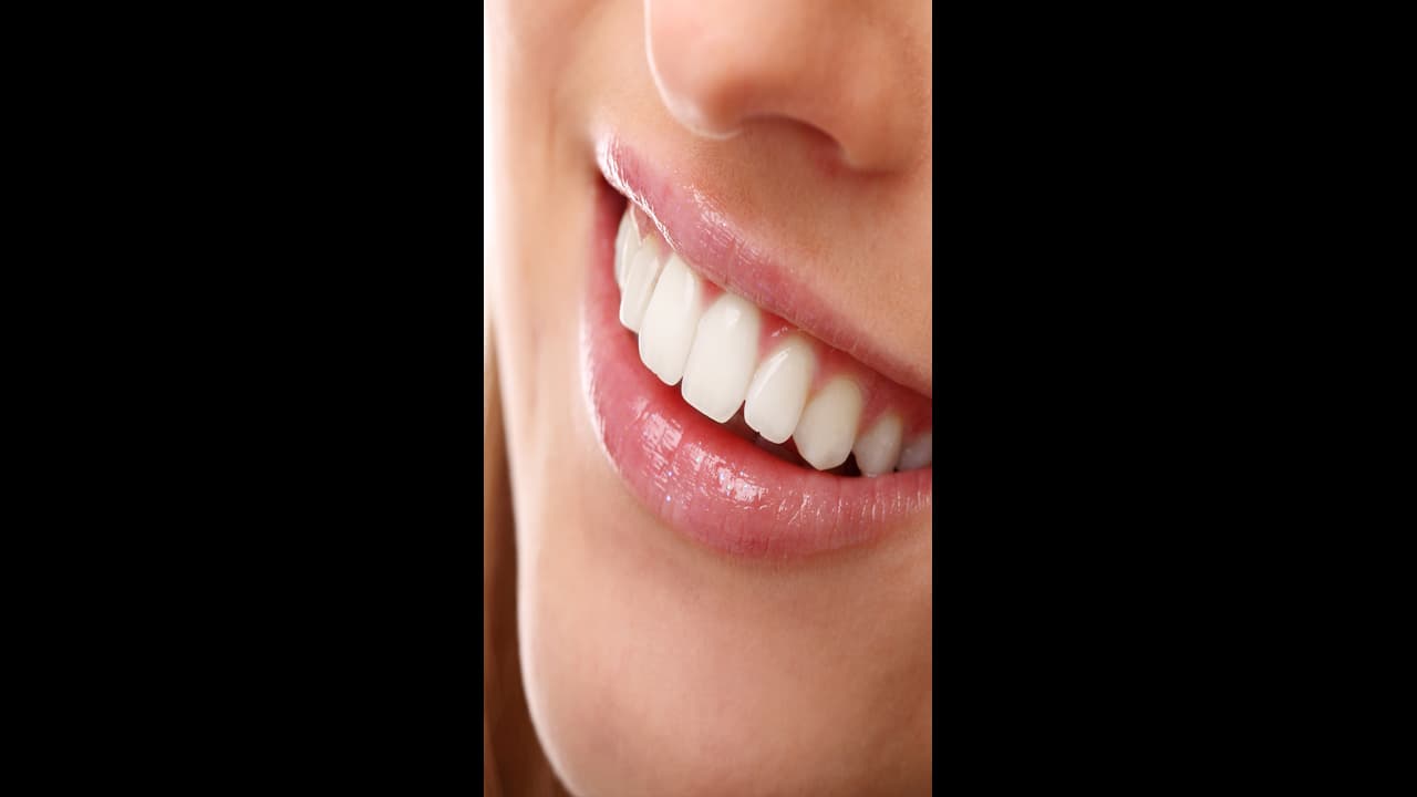 Strong Teeth: ಹಲ್ಲುಗಳು ಗಟ್ಟಿಮುಟ್ಟಾಗಿರಬೇಕೆ? ಈ ಆಹಾರಗಳನ್ನು ತಿನ್ನಿ!