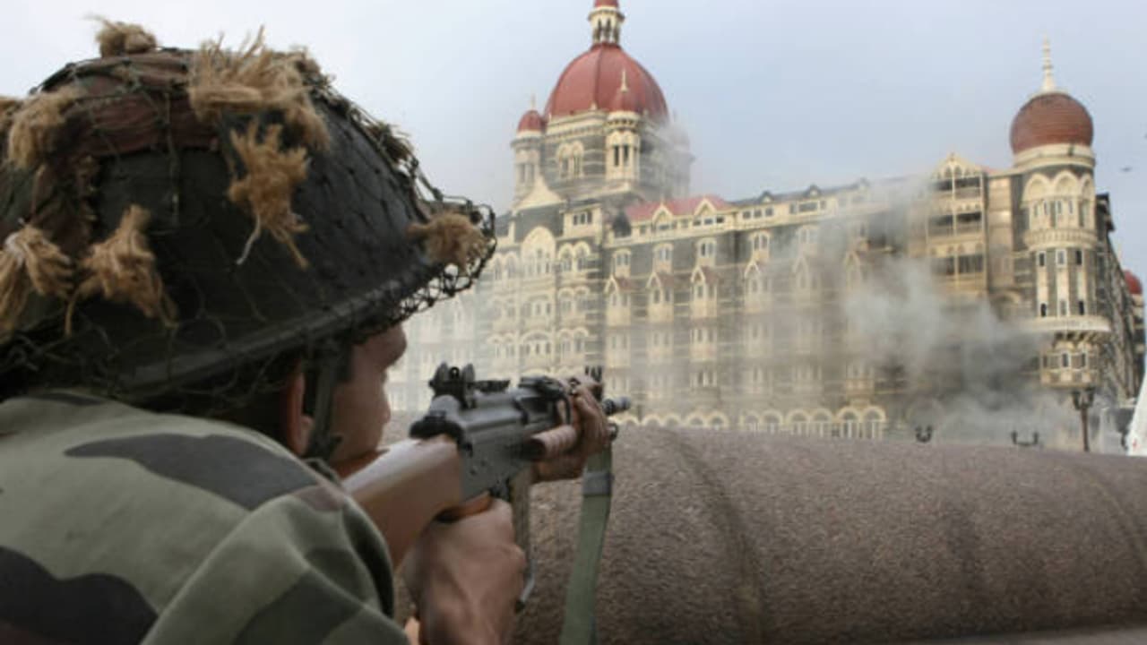Mumbai attack 26/11ರ ಮುಂಬೈ ದಾಳಿ ಬಳಿಕವೂ ಎಡವಿದ ಯುಪಿಎ ಸರ್ಕಾರ, ಕ್ಷಮಿಸಲಾಗದ ಪ್ರಮಾದ | India Remembers Mumbai Attack Terror Strike And The Up Govt Subsequent Lapses Mumbai attack 26/11ರ ಮುಂಬೈ ದಾಳಿ ಬಳಿಕವೂ ಎಡವಿದ ಯುಪಿಎ ಸರ್ಕಾರ, ಕ್ಷಮಿಸಲಾಗದ ಪ್ರಮಾದ | India Remembers Mumbai Attack Terror Strike And The Up Govt Subsequent Lapses