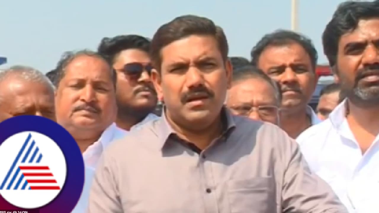 Bagalkote Bypoll: ಹಿಂದೂ-ದಲಿತರ ಶೋಷಣೆಗಳು ಕಾಂಗ್ರೆಸ್ ದುರಾಡಳಿತದ ಸಾಧನೆ: ಬಿ.ವೈ.ವಿಜಯೇಂದ್ರ | By Vijayendra Attack On Congress Bagalkote Bypoll Gvd Bagalkote Bypoll: ಹಿಂದೂ-ದಲಿತರ ಶೋಷಣೆಗಳು ಕಾಂಗ್ರೆಸ್ ದುರಾಡಳಿತದ ಸಾಧನೆ: ಬಿ.ವೈ.ವಿಜಯೇಂದ್ರ | By Vijayendra Attack On Congress Bagalkote Bypoll Gvd