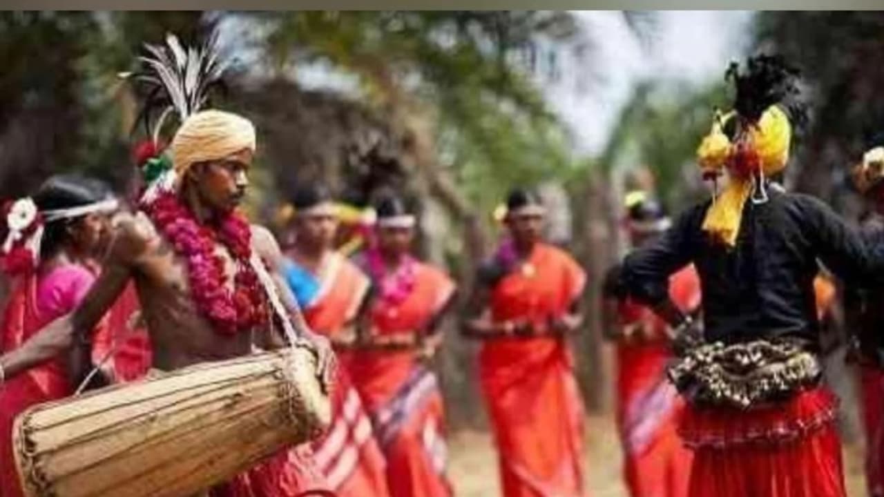ముందు శోభనం, తరువాత పెళ్లి.. ఆ ఊరిలో వింత ఆచారం, ఇండియాలో వింత విలేజ్ ...