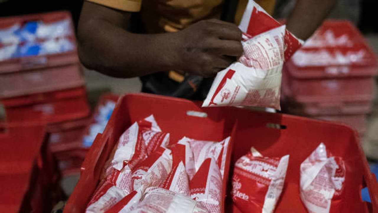 Milk Packets: Ever Wondered Why Milk Packets Have Different Colours? Here's the Secret