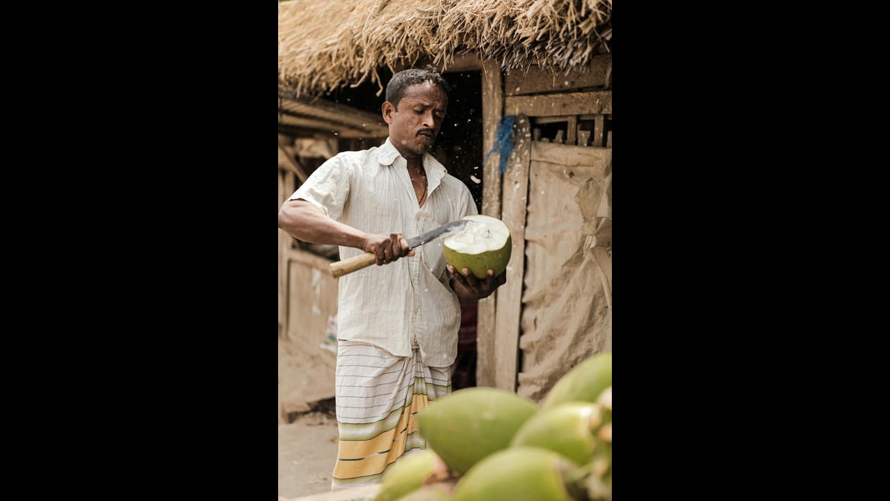 Coconut Water : இளநீர் குடிப்பதால் இந்த 11 நன்மைகள் கிடைக்குமாம்! தெரியுமா?