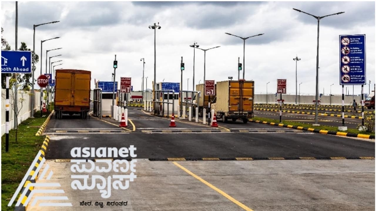 ಕೋತಿ ಪ್ರಭೇದ ಬ್ಯಾಗ್ನಲ್ಲಿಟ್ಟು ವಿದೇಶದಿಂದ ಅಕ್ರಮ ಸಾಗಾಟ, ಬೆಂಗಳೂರು ಏರ್ಪೋರ್ಟ್ನಲ್ಲಿ ಸಿಕ್ಕಿಬಿದ್ದ ಪ್ರಯಾಣಿಕ! | Rare Red Shanked Douc Smuggling Bid Foiled At Bengaluru Airport Gow ಕೋತಿ ಪ್ರಭೇದ ಬ್ಯಾಗ್ನಲ್ಲಿಟ್ಟು ವಿದೇಶದಿಂದ ಅಕ್ರಮ ಸಾಗಾಟ, ಬೆಂಗಳೂರು ಏರ್ಪೋರ್ಟ್ನಲ್ಲಿ ಸಿಕ್ಕಿಬಿದ್ದ ಪ್ರಯಾಣಿಕ! | Rare Red Shanked Douc Smuggling Bid Foiled At Bengaluru Airport Gow