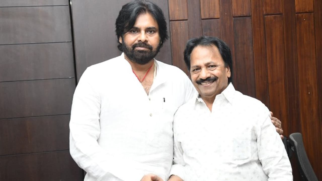 హరిహర వీరమల్లు నిర్మాత అపస్మారక స్థితిలోకి వెళ్ళారా ? ఆరోగ్యంపై వదంతులు ...