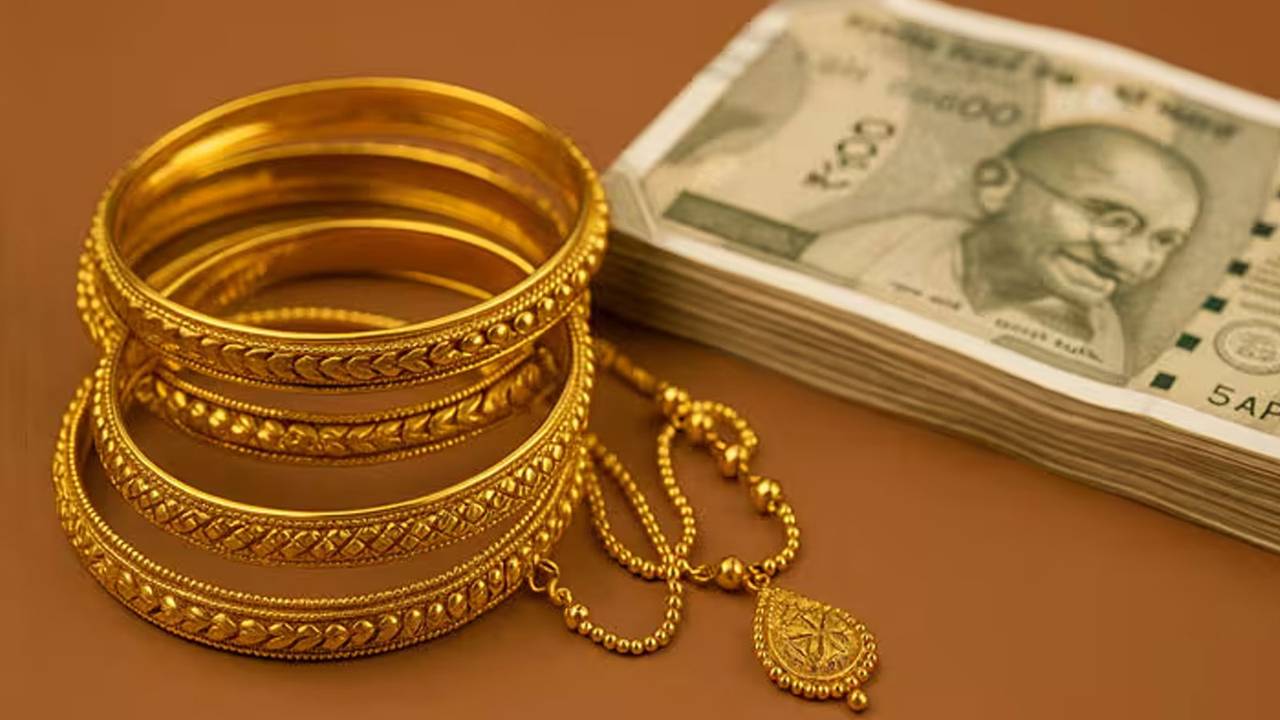 Gold Becomes Costlier? Here are 24 karat and 22 karat rates in Kolkata, Delhi, Bengaluru and other cities