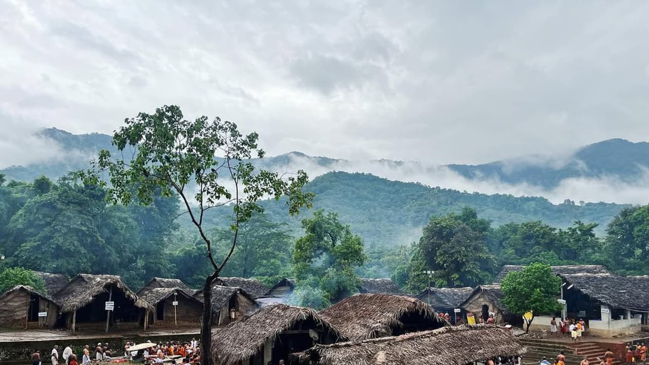 Kottiyoor Shiva Temple: ವರ್ಷದಲ್ಲಿ 28 ದಿನ ಮಾತ್ರ ತೆರೆಯುವ ಕೇರಳದ ಶಿವ ದೇಗುಲದ  ರೋಚಕ ಇತಿಹಾಸ ತಿಳಿಯಿರಿ | Know About Kerals Kottiyoor Shiva Temple History Pav  | Asianet Suvarna News
