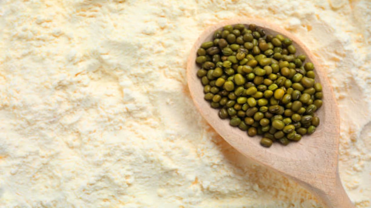 beauty care: முகத்திற்கு பாசிப்பயறு மாவு பயன்படுத்தினால் என்ன நடக்கும் ...