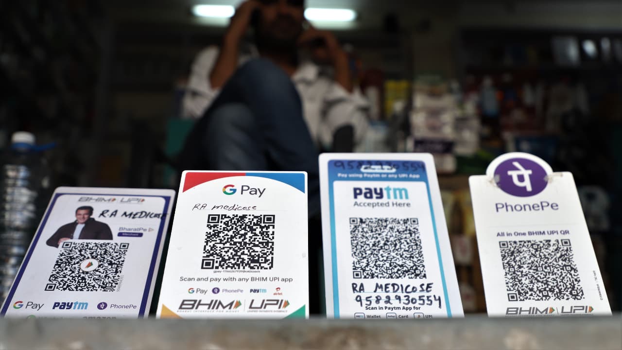 ಇಂದಿನಿಂದ ಪ್ರತಿ ಯುಪಿಐ ವಹಿವಾಟಿಗೆ ಶುಲ್ಕ ವಿಧಿಸುತ್ತಿದೆ ಐಸಿಐಸಿ ಬ್ಯಾಂಕ್ ಇಂದಿನಿಂದ ಪ್ರತಿ ಯುಪಿಐ ವಹಿವಾಟಿಗೆ ಶುಲ್ಕ ವಿಧಿಸುತ್ತಿದೆ ಐಸಿಐಸಿ ಬ್ಯಾಂಕ್