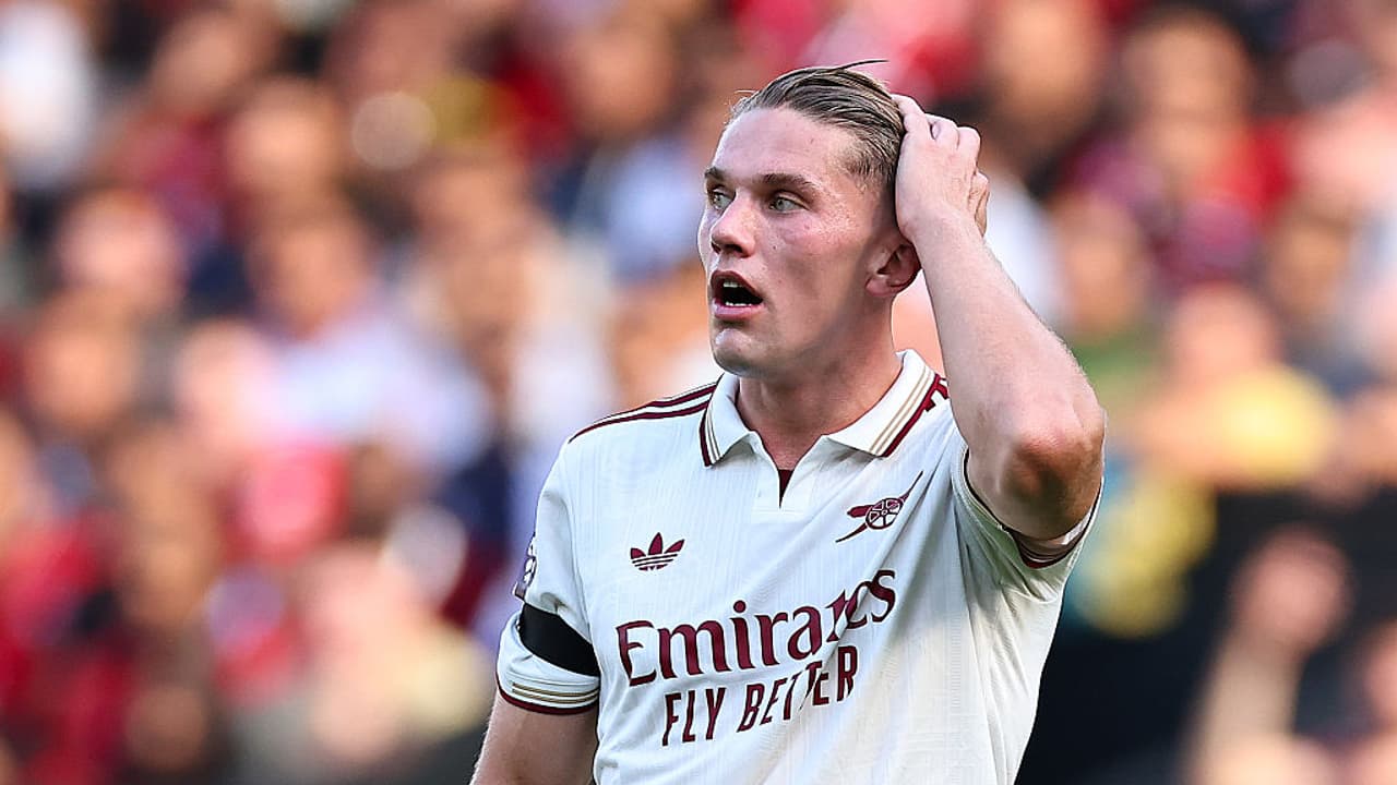 Viktor Gyokeres’ Quiet Arsenal Debut Sparks Meme Storm, But Arteta Backs Striker to Deliver