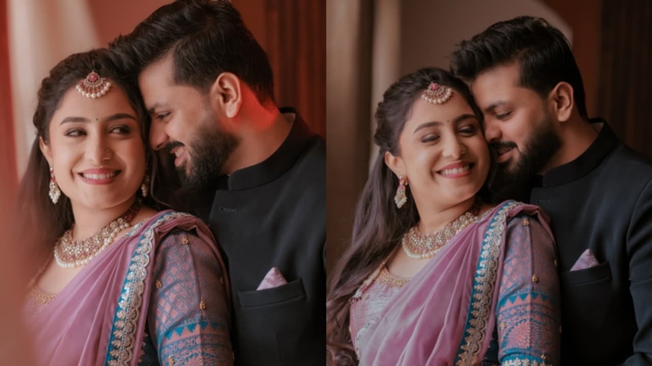 PHOTOS: Amruthadhaare Serial ನಟಿ ಮೇಘಾ ಶೆಣೋಯ್ ಮದುವೆಯಾಗಲಿರೋ ಭರತ್ ಸಿಂಗ್ ಯಾರು? PHOTOS: Amruthadhaare Serial ನಟಿ ಮೇಘಾ ಶೆಣೋಯ್ ಮದುವೆಯಾಗಲಿರೋ ಭರತ್ ಸಿಂಗ್ ಯಾರು?