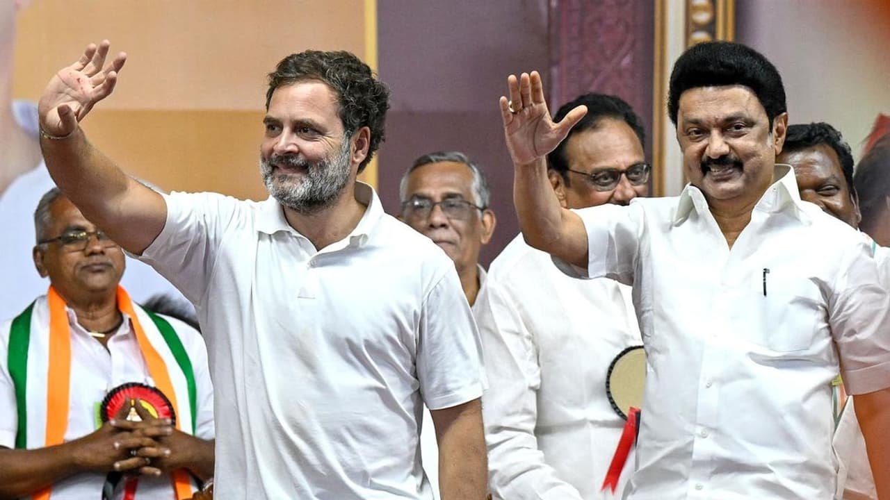 MK Stalin: வெற்றி பெற்றதற்காக ஒரு நன்றியை கூட சொல்லாத காங்கிரஸ்..! முதல்வர் பரபரப்பு ட்வீட்..