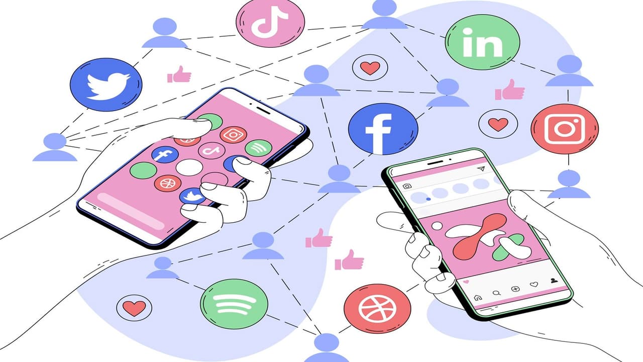 Digital Detox Without Quitting Social Media: 8 Realistic Tips for Balance