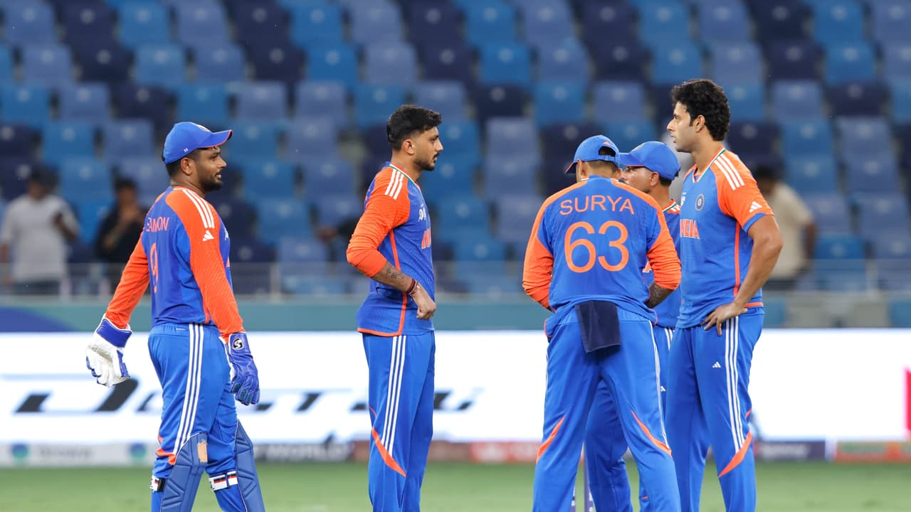 Asia Cup 2025 ಕಣ್ಮುಚ್ಚಿ ತೆರೆಯೋದ್ರೊಳಗೆ ಖೇಲ್ ಖತಂ; 5 ಸಿಕ್ಸರ್, 4.3 ಓವರ್ಗೆ ಪಂದ್ಯ ಗೆದ್ದ ಭಾರತ | Asia Cup 2025 Team India Thrash Uae By 9 Wickets With Quickest Win Asia Cup 2025 ಕಣ್ಮುಚ್ಚಿ ತೆರೆಯೋದ್ರೊಳಗೆ ಖೇಲ್ ಖತಂ; 5 ಸಿಕ್ಸರ್, 4.3 ಓವರ್ಗೆ ಪಂದ್ಯ ಗೆದ್ದ ಭಾರತ | Asia Cup 2025 Team India Thrash Uae By 9 Wickets With Quickest Win