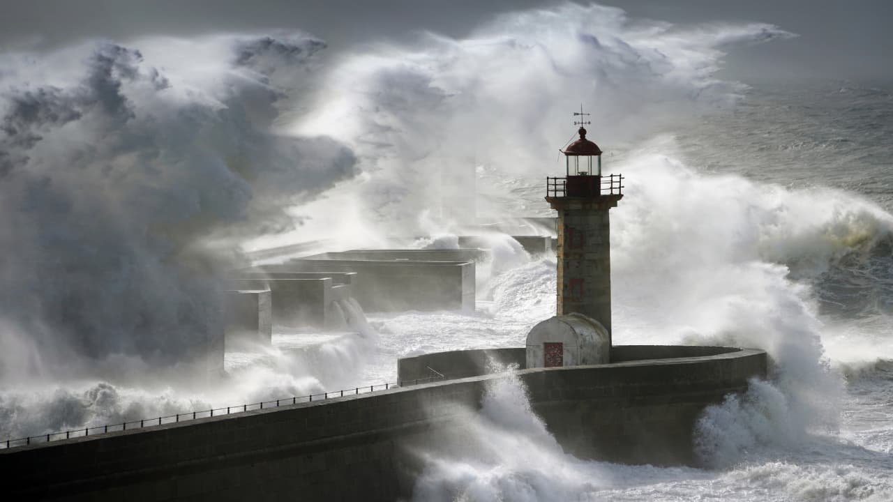 Why Japan Is On Edge Again After 7.7 Earthquake And Tsunami Warning