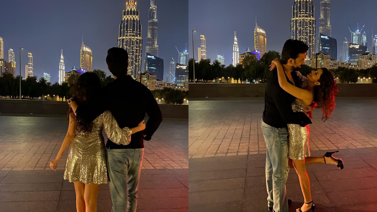 ಡಿವೋರ್ಸ್ ಮಾಡ್ಕೊಂಡು ಜನರಿಗೆ ಚಳ್ಳೆಹಣ್ಣು ತಿನಿಸ್ತಿರೋ ಖ್ಯಾತ ಕಿರುತೆರೆ ಜೋಡಿ! ಯಾರದು? ಡಿವೋರ್ಸ್ ಮಾಡ್ಕೊಂಡು ಜನರಿಗೆ ಚಳ್ಳೆಹಣ್ಣು ತಿನಿಸ್ತಿರೋ ಖ್ಯಾತ ಕಿರುತೆರೆ ಜೋಡಿ! ಯಾರದು?