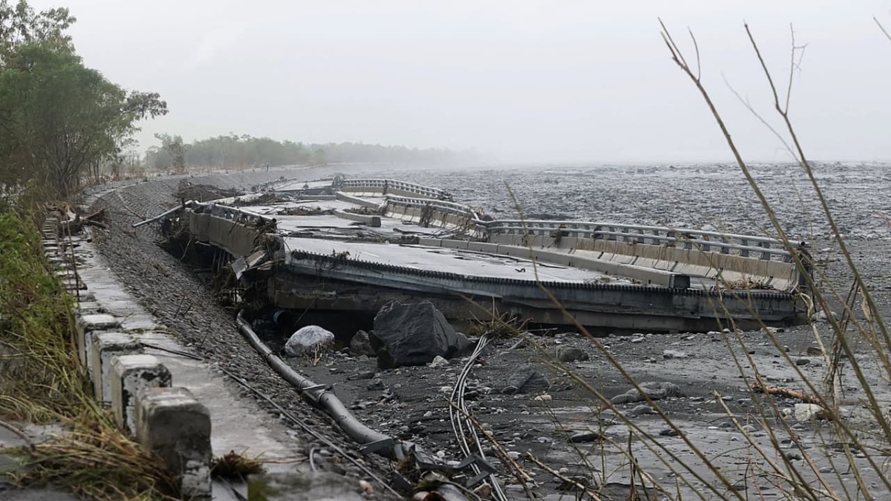 Super Typhoon Ragasa: Lake Barrier Collapse Kills 14, Dozens Missing in ...