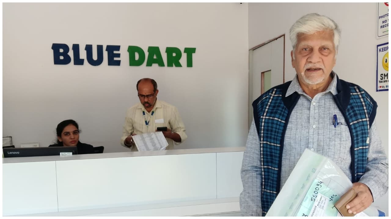 ಸ್ಯಾಂಡಲ್ವುಡ್ಗೆ ವಕ್ಕರಿಸಿದ ಸೈಬರ್ ದಾಳಿ, ಖ್ಯಾತ ನಿರ್ದೇಶಕ ರಾಜೇಂದ್ರ ಸಿಂಗ್ ಬಾಬುಗೆ 4.25 ಲಕ್ಷ ದೋಖಾ! | Senior Kannada Film Director Rajendra Singh Babu Falls Victim To Cyber Fraud Gow ಸ್ಯಾಂಡಲ್ವುಡ್ಗೆ ವಕ್ಕರಿಸಿದ ಸೈಬರ್ ದಾಳಿ, ಖ್ಯಾತ ನಿರ್ದೇಶಕ ರಾಜೇಂದ್ರ ಸಿಂಗ್ ಬಾಬುಗೆ 4.25 ಲಕ್ಷ ದೋಖಾ! | Senior Kannada Film Director Rajendra Singh Babu Falls Victim To Cyber Fraud Gow