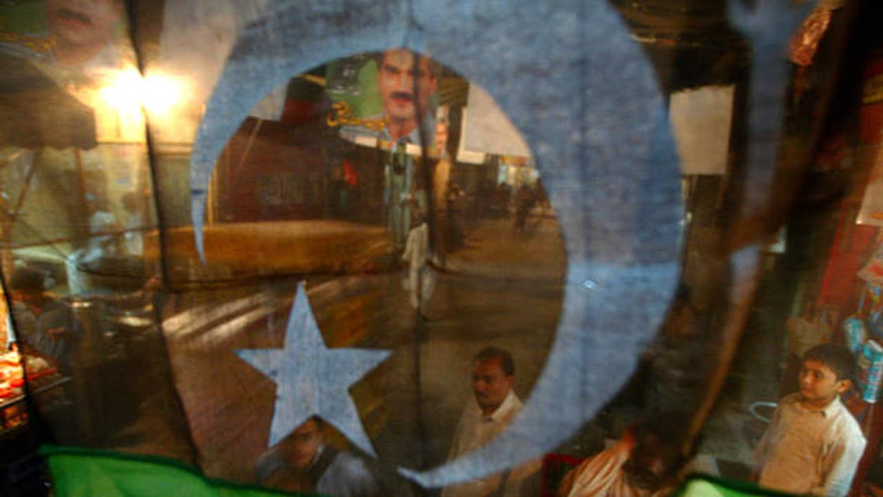 Pakistan Suspends Internet In Islamabad, Rawalpindi Amid Tehreek-e ...