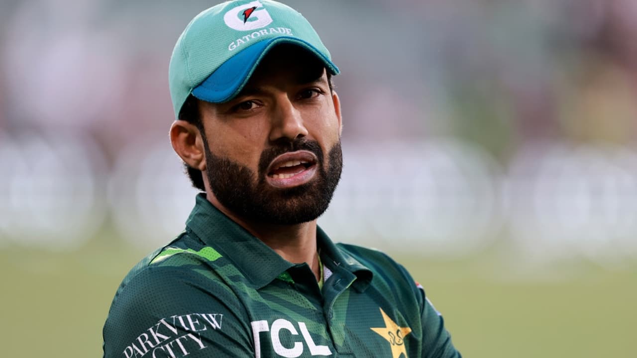 कौन है पाकिस्तान वनडे टीम का नया कप्तान? बाबर-रिजवान को छोड़ अफरीदी के दामाद पर भरोसा | Asianet News Hindi