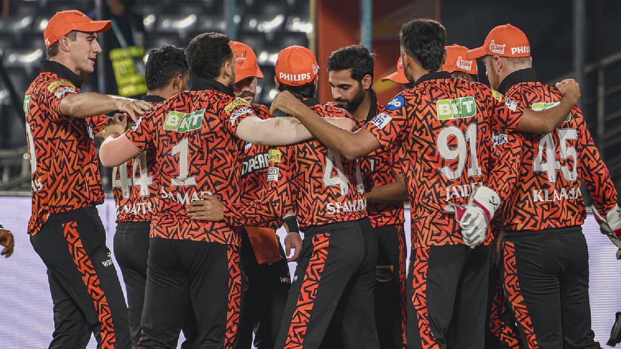 ಈ ಒಬ್ಬ ಆಟಗಾರನ ಮೇಲೆ ಮೂರು ಫ್ರಾಂಚೈಸಿಗಳ ಕಣ್ಣು! ಯಾರಾ ಪಾಲಾಗ್ತಾರೆ ವಿಕೆಟ್ ಕೀಪರ್ ಬ್ಯಾಟರ್ ಈ ಒಬ್ಬ ಆಟಗಾರನ ಮೇಲೆ ಮೂರು ಫ್ರಾಂಚೈಸಿಗಳ ಕಣ್ಣು! ಯಾರಾ ಪಾಲಾಗ್ತಾರೆ ವಿಕೆಟ್ ಕೀಪರ್ ಬ್ಯಾಟರ್