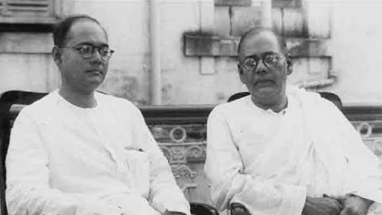 ಸರ್ದಾರ್ ವಲ್ಲಭಭಾಯಿ ಪಟೇಲ್ ಮತ್ತು ಸುಭಾಷ್ ಚಂದ್ರ ಬೋಸ್: ತತ್ವಭೇದಗಳಲ್ಲಡಗಿದ ರಾಷ್ಟ್ರಚಿಂತನೆ | Sardar Vallabhbhai Patel Subhash Chandra Bose Differences And Similarities Gvd ಸರ್ದಾರ್ ವಲ್ಲಭಭಾಯಿ ಪಟೇಲ್ ಮತ್ತು ಸುಭಾಷ್ ಚಂದ್ರ ಬೋಸ್: ತತ್ವಭೇದಗಳಲ್ಲಡಗಿದ ರಾಷ್ಟ್ರಚಿಂತನೆ | Sardar Vallabhbhai Patel Subhash Chandra Bose Differences And Similarities Gvd