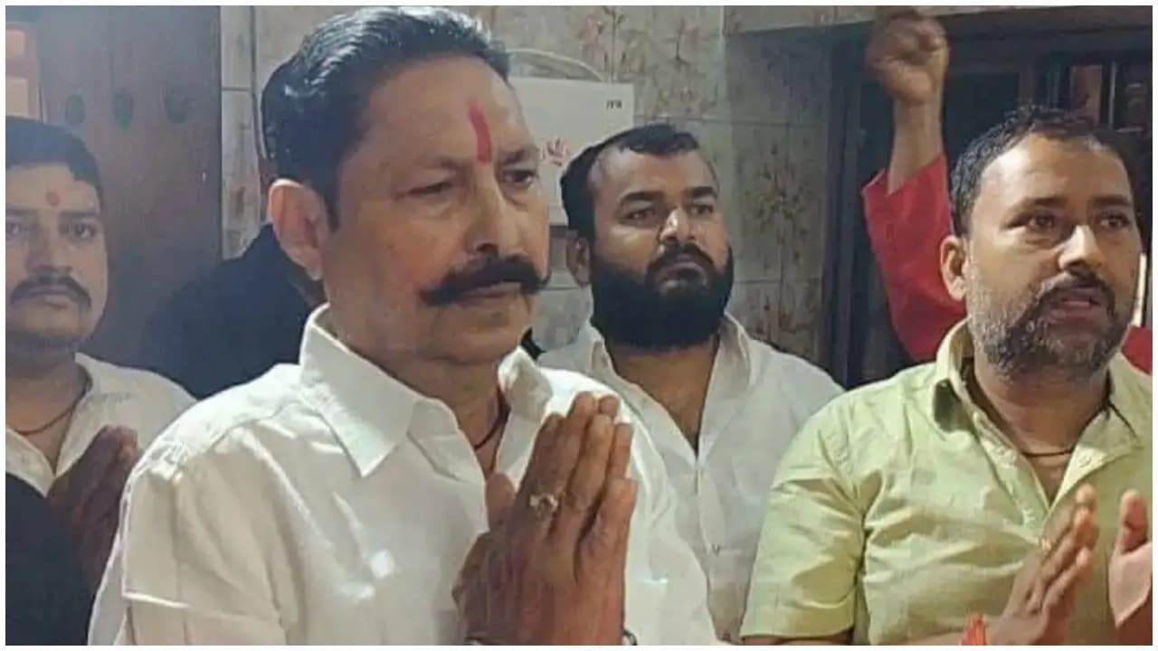 ಜೆಡಿಯು ಅಭ್ಯರ್ಥಿ, ಮಾಜಿ ಗ್ಯಾಂಗ್ಸ್ಟರ್ ಅನಂತ ಸಿಂಗ್ ಬಂಧನ – ಪ್ರಶಾಂತ್ ಕಿಶೋರ್ ಬೆಂಬಲಿಗನ ಹತ್ಯೆ ಕೇಸಲ್ಲಿ ಸೆರೆ | Jdu Candidate And Former Gangster Anant Singh Arrested ಜೆಡಿಯು ಅಭ್ಯರ್ಥಿ, ಮಾಜಿ ಗ್ಯಾಂಗ್ಸ್ಟರ್ ಅನಂತ ಸಿಂಗ್ ಬಂಧನ – ಪ್ರಶಾಂತ್ ಕಿಶೋರ್ ಬೆಂಬಲಿಗನ ಹತ್ಯೆ ಕೇಸಲ್ಲಿ ಸೆರೆ | Jdu Candidate And Former Gangster Anant Singh Arrested