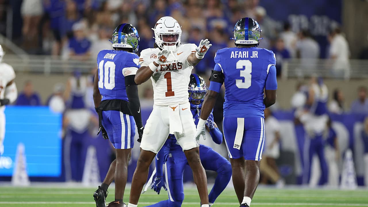 Ryan Wingo Injury Update: Texas WR Leaves Vanderbilt Game Early, Clouds Longhorns’ Push