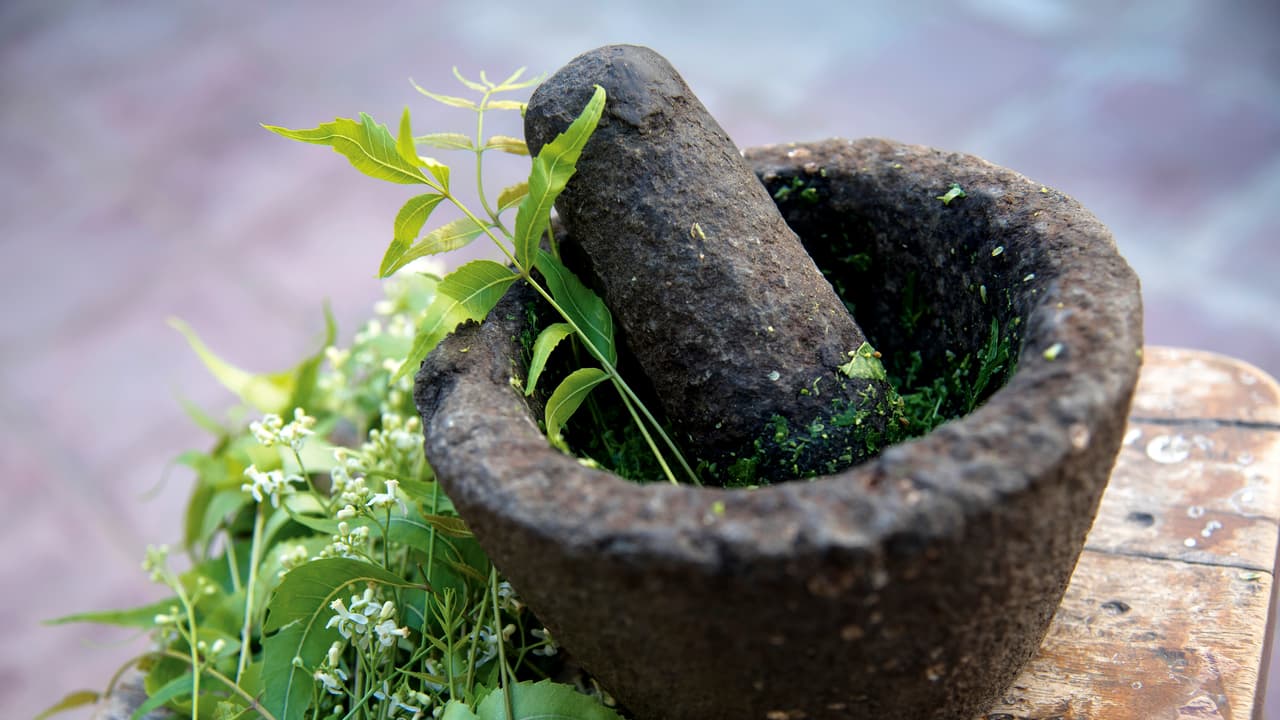 ಆಯುರ್ವೇದಕ್ಕೆ ಬಜೆಟ್ನಲ್ಲಿ ಬಂಪರ್ – 3 ಅಖಿಲ ಭಾರತ ಆಯುರ್ವೇದ ಸಂಸ್ಥೆಗಳ ಸ್ಥಾಪನೆ | Ayurveda Gets A Bumper Boost In The Budget ಆಯುರ್ವೇದಕ್ಕೆ ಬಜೆಟ್ನಲ್ಲಿ ಬಂಪರ್ – 3 ಅಖಿಲ ಭಾರತ ಆಯುರ್ವೇದ ಸಂಸ್ಥೆಗಳ ಸ್ಥಾಪನೆ | Ayurveda Gets A Bumper Boost In The Budget