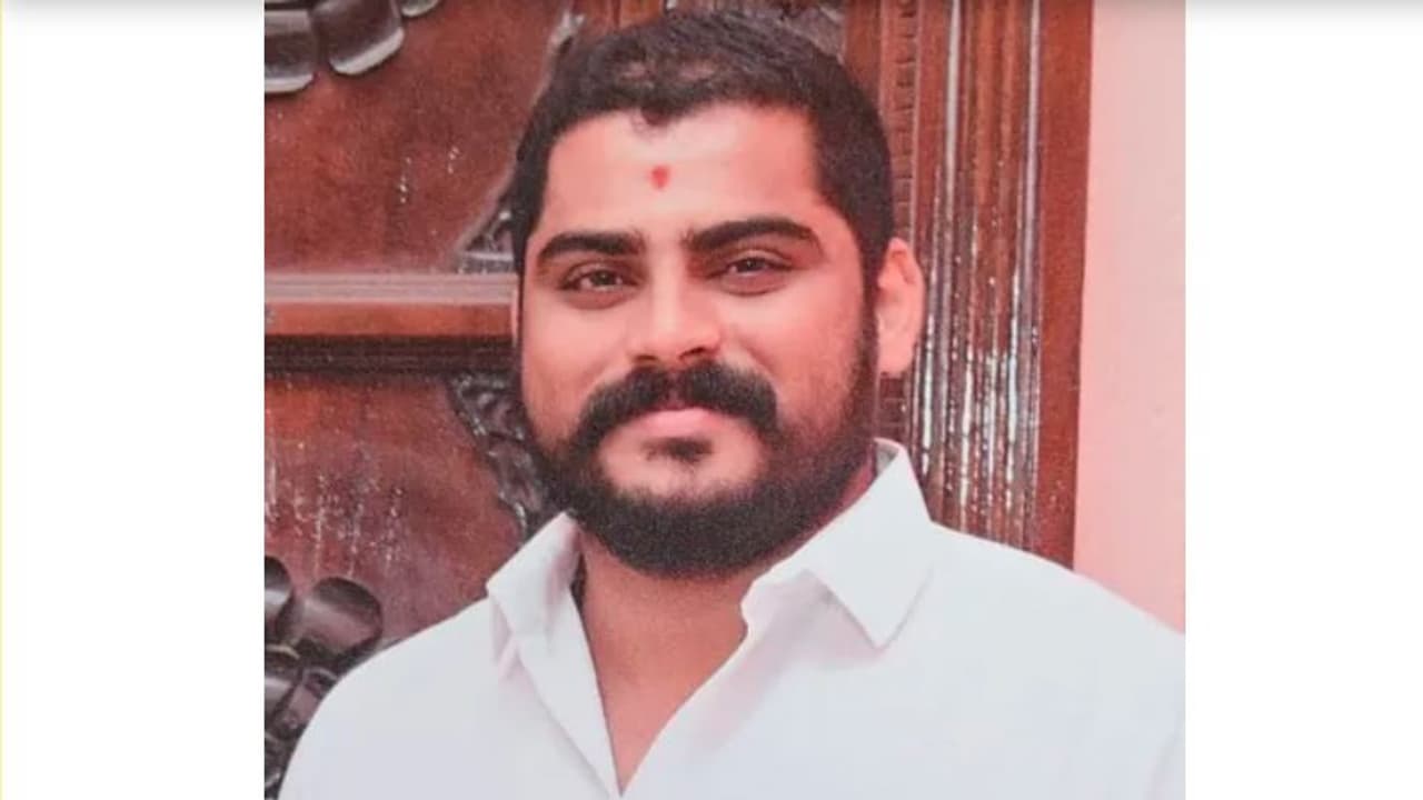 businessman Abhishek Alva : ಮಂಗಳೂರು: ಶಾಂಭವಿ ನದಿಗೆ ಹಾರಿ ಯುವ ಉದ್ಯಮಿ ಅಭಿಷೇಕ್ ಆಳ್ವ ಸಾವಿಗೆ ಶರಣು | Mangaluru Young Businessman Kills Self By Jumps Off To Shambhavi River businessman Abhishek Alva : ಮಂಗಳೂರು: ಶಾಂಭವಿ ನದಿಗೆ ಹಾರಿ ಯುವ ಉದ್ಯಮಿ ಅಭಿಷೇಕ್ ಆಳ್ವ ಸಾವಿಗೆ ಶರಣು | Mangaluru Young Businessman Kills Self By Jumps Off To Shambhavi River