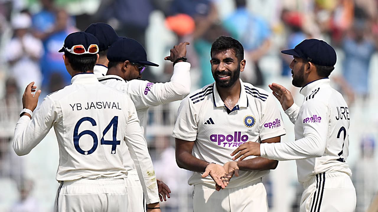 IND vs SA 1st Test Day 1 ಬೂಮ್ರಾ ಬಿರುಗಾಳಿಗೆ ಹರಿಣಗಳ ಪಡೆ ಕಂಗಾಲು; ಮೊದಲ ದಿನವೇ ಆಲೌಟ್ | Bumrah Fiery Spell Puts India On Top As South Africa Collapse For 159 On Day 1 IND vs SA 1st Test Day 1 ಬೂಮ್ರಾ ಬಿರುಗಾಳಿಗೆ ಹರಿಣಗಳ ಪಡೆ ಕಂಗಾಲು; ಮೊದಲ ದಿನವೇ ಆಲೌಟ್ | Bumrah Fiery Spell Puts India On Top As South Africa Collapse For 159 On Day 1