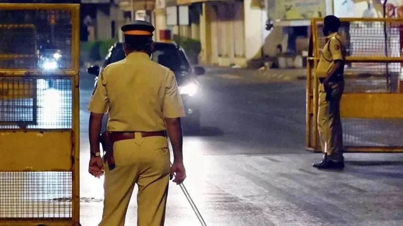 Police death ಸತ್ತಿದ್ದು ಕೊಂದಿದ್ದು ಯಾರು? ಸಿನಿಮಾ ಮೀರಿಸಿದ ಅಪ್ಪ ಪೊಲೀಸ್, ಮಗಳು ಪೊಲೀಸ್ ಅಳಿಯ ಪೊಲೀಸ್ ಕೇಸ್ | Mystery Behind Police Officer Father Death Finally Solved After 3 Years Mumbai Police death ಸತ್ತಿದ್ದು ಕೊಂದಿದ್ದು ಯಾರು? ಸಿನಿಮಾ ಮೀರಿಸಿದ ಅಪ್ಪ ಪೊಲೀಸ್, ಮಗಳು ಪೊಲೀಸ್ ಅಳಿಯ ಪೊಲೀಸ್ ಕೇಸ್ | Mystery Behind Police Officer Father Death Finally Solved After 3 Years Mumbai