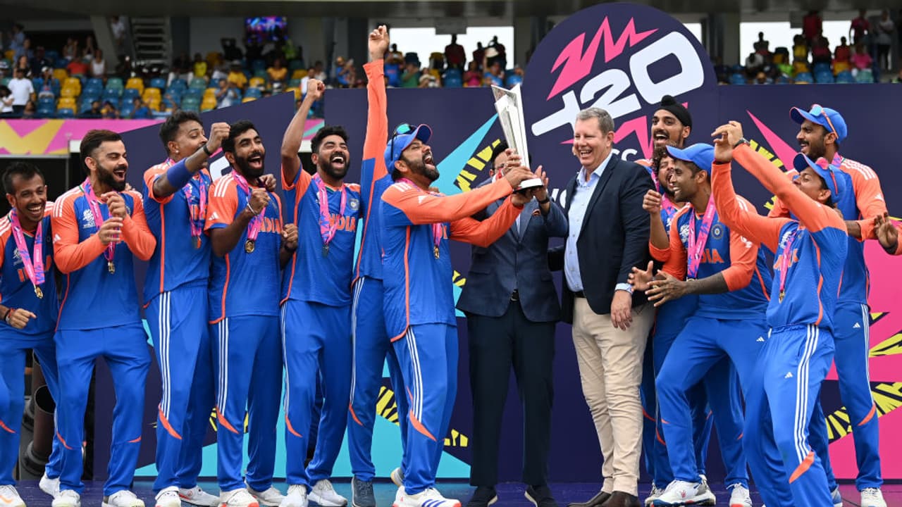 T20 World Cup 2026 Schedule ಐಸಿಸಿ ಟಿ20 ವಿಶ್ವಕಪ್ ಫೈನಲ್ಗೆ ಟ್ವಿಸ್ಟ್: ಎರಡು ಸ್ಟೇಡಿಯಂ ಅಂತಿಮ! | Icc Releases T20 World Cup 2026 Schedule Two Venues Listed For Final Kvn T20 World Cup 2026 Schedule ಐಸಿಸಿ ಟಿ20 ವಿಶ್ವಕಪ್ ಫೈನಲ್ಗೆ ಟ್ವಿಸ್ಟ್: ಎರಡು ಸ್ಟೇಡಿಯಂ ಅಂತಿಮ! | Icc Releases T20 World Cup 2026 Schedule Two Venues Listed For Final Kvn