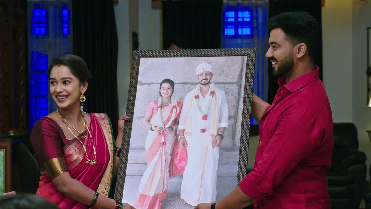 ಬೇರೆ ರಾಜ್ಯಗಳಲ್ಲೂ ಡಿಮ್ಯಾಂಡ್ ಸೃಷ್ಟಿಸಿದ Ninna Jothe Nanna Kathe Serial: ಇದು ಕನ್ನಡದ ತಾಕತ್ತು! | Star Suvarna Ninna Jothe Nanna Kathe Serial Remake To Malayalam ಬೇರೆ ರಾಜ್ಯಗಳಲ್ಲೂ ಡಿಮ್ಯಾಂಡ್ ಸೃಷ್ಟಿಸಿದ Ninna Jothe Nanna Kathe Serial: ಇದು ಕನ್ನಡದ ತಾಕತ್ತು! | Star Suvarna Ninna Jothe Nanna Kathe Serial Remake To Malayalam