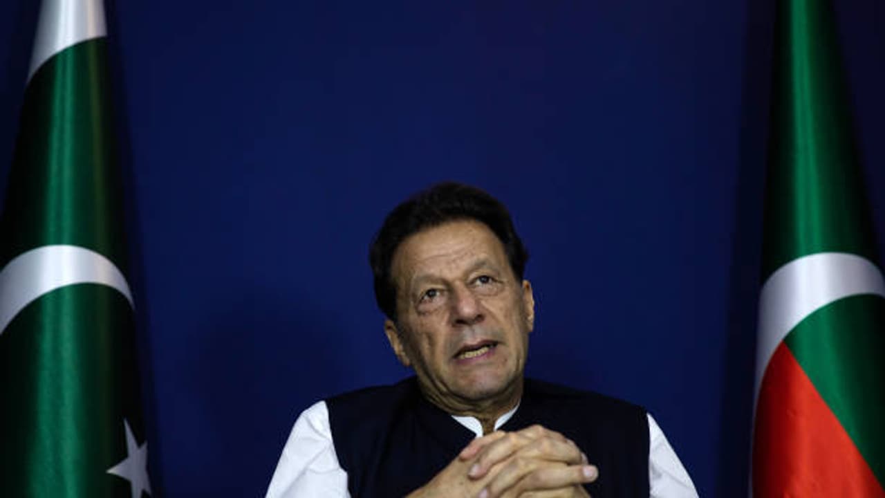 Can Imran Khan Meet Visitors In Jail? What Rules Under Pakistani Law Say