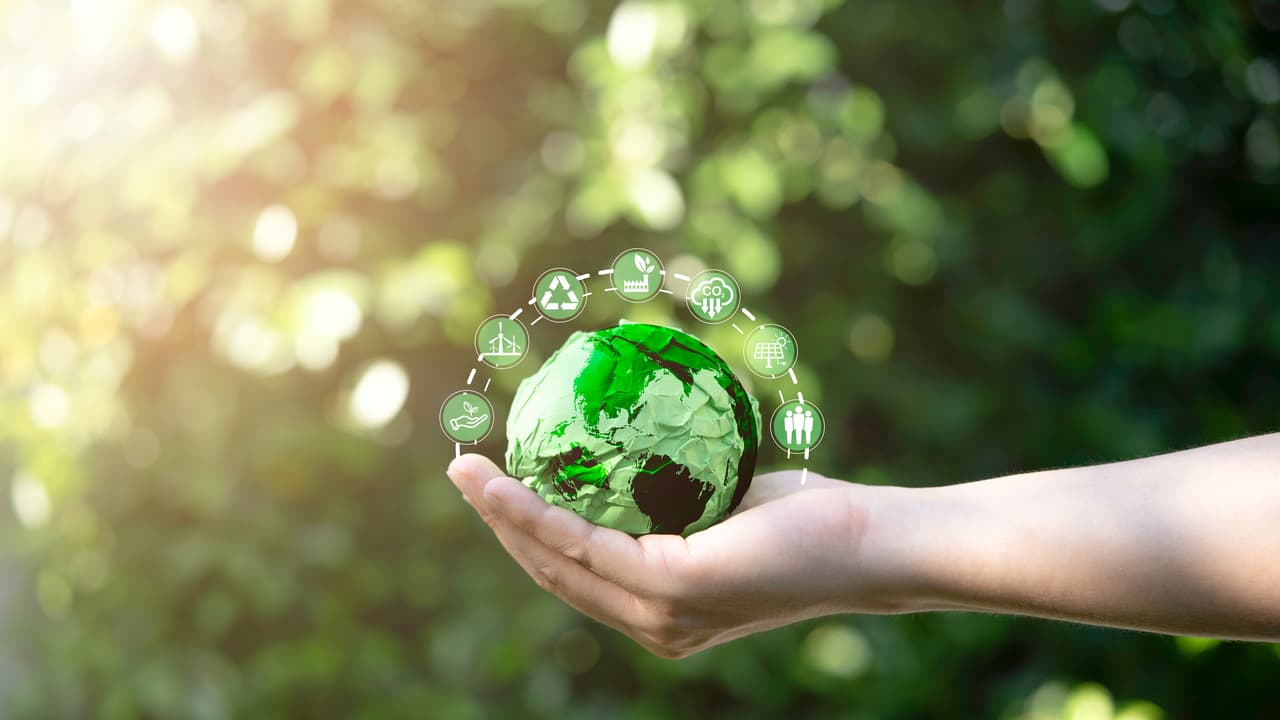 India's Green Economy Could Attract $4 Trillion, Create 48 Million Jobs by 2047: CEEW Study