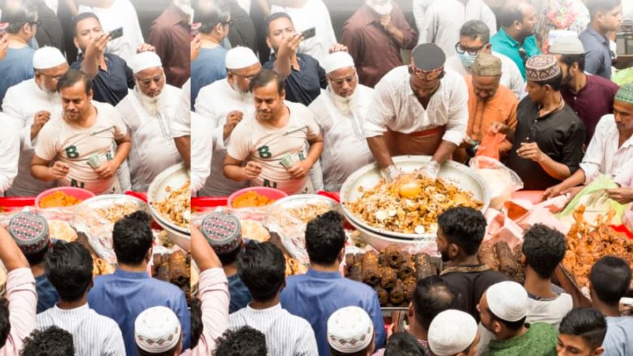 ಪಾಕಿಸ್ತಾನ ಪುಸ್ತಕ ಮೇಳ: ಸೇಲ್ ಆದ ಪುಸ್ತಕ ಬರೀ 35, ಖಾಲಿಯಾದ ಬಿರಿಯಾನಿ, ಶವರ್ಮಾ ಎಷ್ಟು ಕೇಳಿದ್ರೆ ಗಾಬರಿ ಆಗ್ತೀರಿ | Lahore Book Fair More Than Books Shawarmas And Biryani Sold ಪಾಕಿಸ್ತಾನ ಪುಸ್ತಕ ಮೇಳ: ಸೇಲ್ ಆದ ಪುಸ್ತಕ ಬರೀ 35, ಖಾಲಿಯಾದ ಬಿರಿಯಾನಿ, ಶವರ್ಮಾ ಎಷ್ಟು ಕೇಳಿದ್ರೆ ಗಾಬರಿ ಆಗ್ತೀರಿ | Lahore Book Fair More Than Books Shawarmas And Biryani Sold