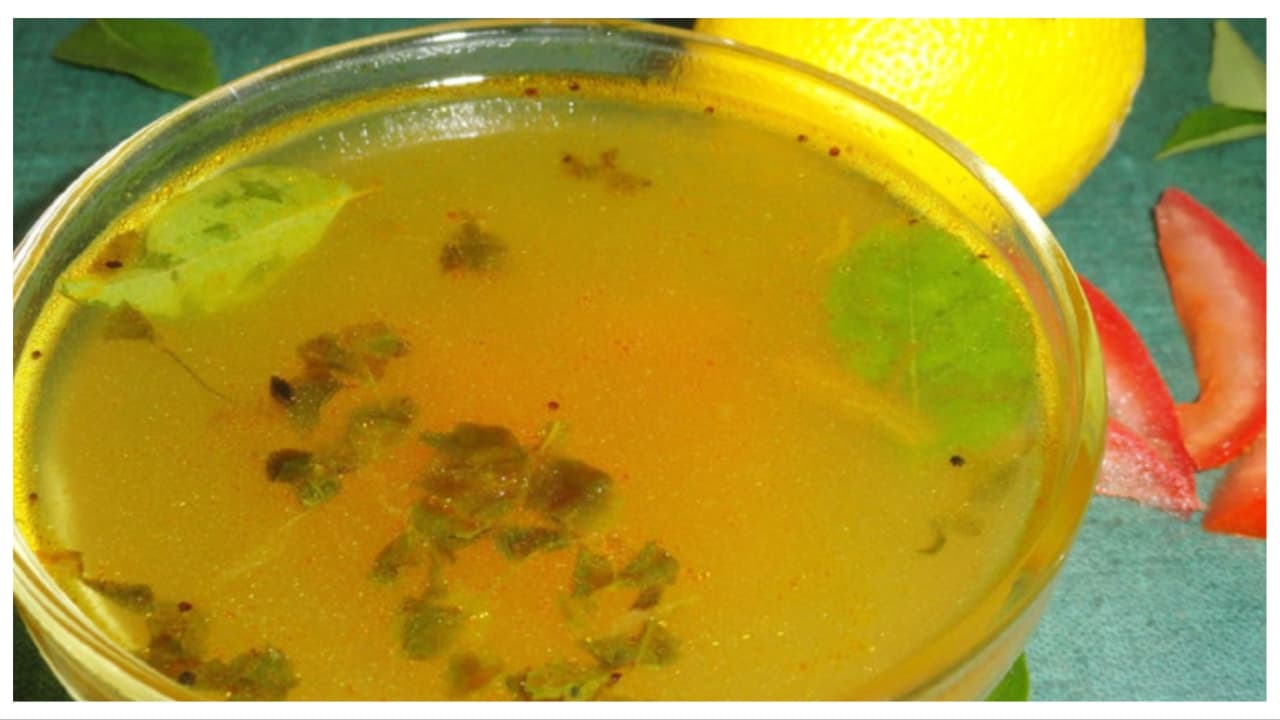 Ginger Lemon Rasam: ಹುಣಸೆ ಇಲ್ಲದೆ, ಕೇವಲ ಶುಂಠಿ ಮತ್ತು ನಿಂಬೆ ರಸ ಬಳಸಿ ಆರೋಗ್ಯಕರ ರಸಂ ಮಾಡೋ ವಿಧಾನ | How To Make Ginger Lemon Rasam At Home Ginger Lemon Rasam: ಹುಣಸೆ ಇಲ್ಲದೆ, ಕೇವಲ ಶುಂಠಿ ಮತ್ತು ನಿಂಬೆ ರಸ ಬಳಸಿ ಆರೋಗ್ಯಕರ ರಸಂ ಮಾಡೋ ವಿಧಾನ | How To Make Ginger Lemon Rasam At Home