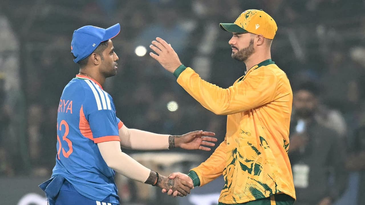 IND vs SA: இன்று ஒரு மினி உலகக்கோப்பை பைனல்! Super 8ல் தென்னாப்பிரிக்காவை கதறவிடுமா இந்தியா? ரெக்கார்டுகள் சொல்லும் அதிரடி உண்மை!