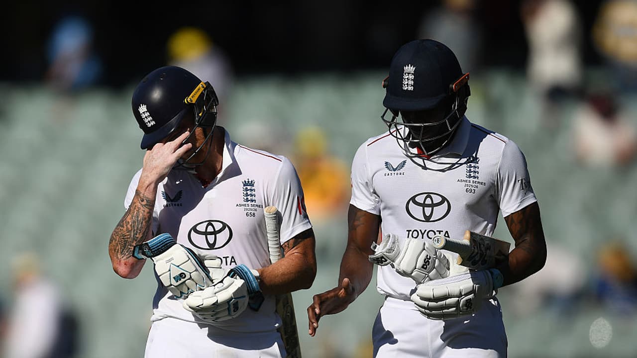 AUS vs ENG, 3rd Test: England's Ashes Hopes on Verge of Collapse as Australia Dominate in Adelaide