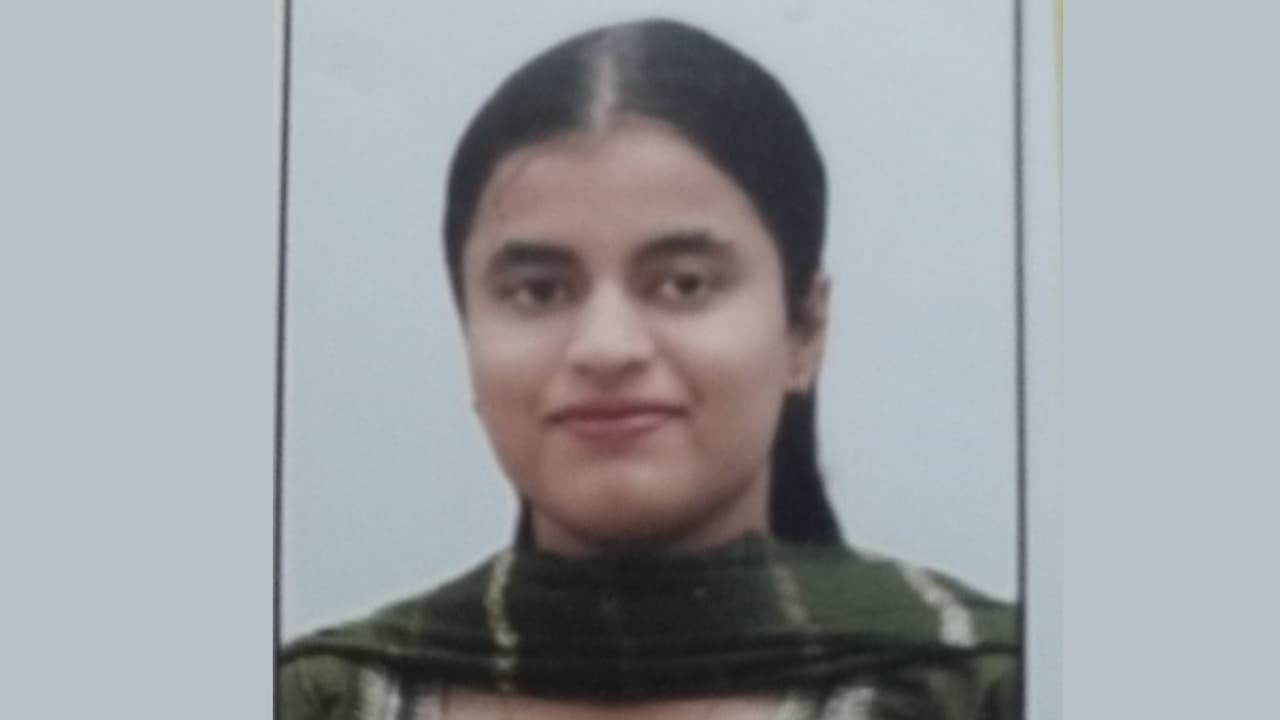 न पैसे, न कोचिंग फीस… फिर भी पहले अटेम्प्ट में बनी असिस्टेंट कमांडेंट ...