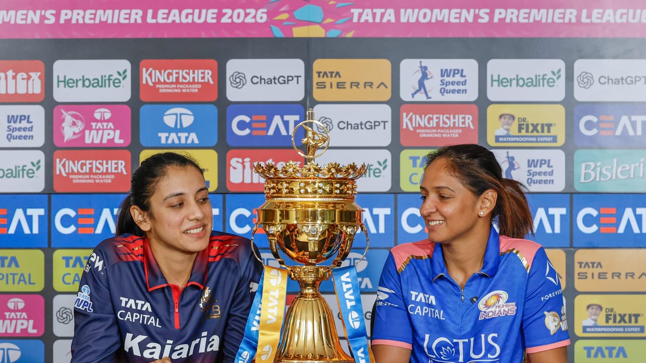 WP ಉದ್ಘಾಟನಾ ಪಂದ್ಯದಲ್ಲಿಂದು ಆರ್ಸಿಬಿ vs ಮುಂಬೈ ಇಂಡಿಯನ್ಸ್ ಫೈಟ್; ಎಷ್ಟು ಗಂಟೆಗೆ ಆರಂಭ, ಎಲ್ಲಿ ವೀಕ್ಷಿಸಬಹುದು? WP ಉದ್ಘಾಟನಾ ಪಂದ್ಯದಲ್ಲಿಂದು ಆರ್ಸಿಬಿ vs ಮುಂಬೈ ಇಂಡಿಯನ್ಸ್ ಫೈಟ್; ಎಷ್ಟು ಗಂಟೆಗೆ ಆರಂಭ, ಎಲ್ಲಿ ವೀಕ್ಷಿಸಬಹುದು?