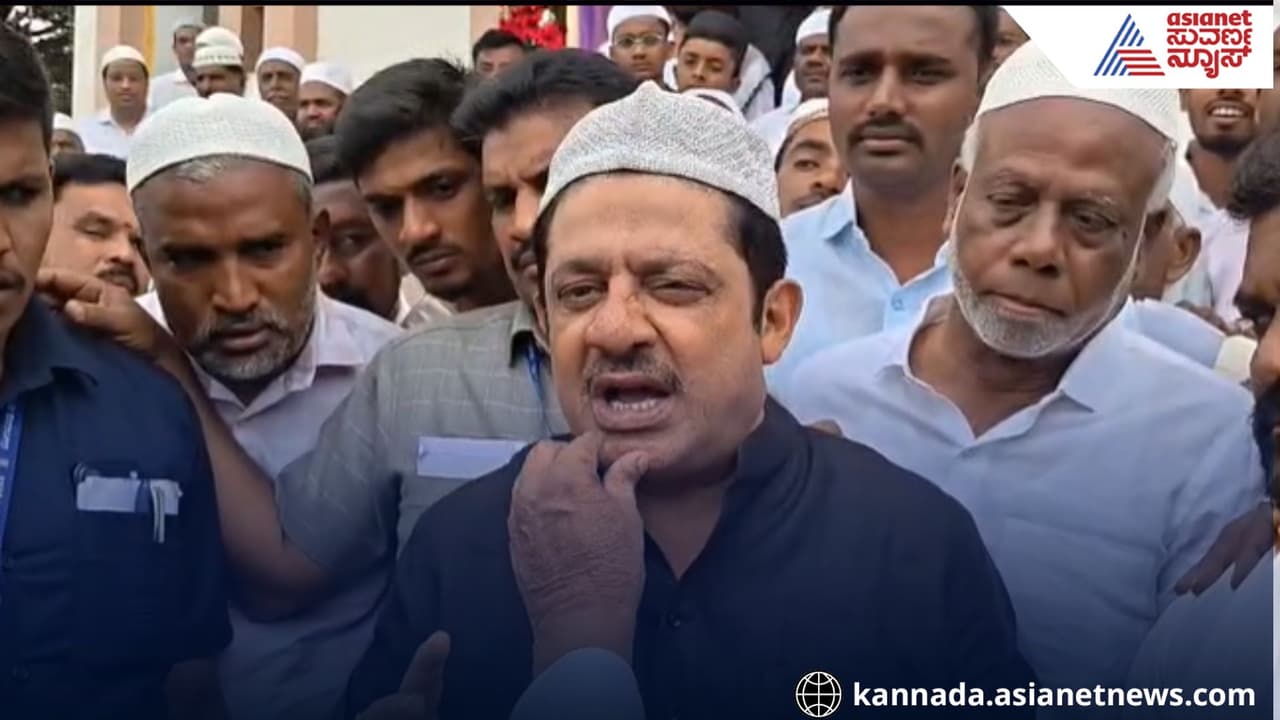 ಇಸ್ಲಾಂ ಧರ್ಮ ಎಂದಿಗೂ ಜಾತಿ ಭೇದ ಮಾಡಿಲ್ಲ ‘ಸಾರೆ ಜಹಾನ್ ಸೆ ಅಚ್ಚಾ’ ಹಾಡೋದು ಕಲಿಸಿದೆ: ಬಿಜೆಪಿ ವಿರುದ್ಧ ಸಚಿವ ಜಮೀರ್ ಕಿಡಿ | Siddaramaiah Will Be Cm Until 2028 Says Minister Zameer Ahmed Khan In Kolar ಇಸ್ಲಾಂ ಧರ್ಮ ಎಂದಿಗೂ ಜಾತಿ ಭೇದ ಮಾಡಿಲ್ಲ ‘ಸಾರೆ ಜಹಾನ್ ಸೆ ಅಚ್ಚಾ’ ಹಾಡೋದು ಕಲಿಸಿದೆ: ಬಿಜೆಪಿ ವಿರುದ್ಧ ಸಚಿವ ಜಮೀರ್ ಕಿಡಿ | Siddaramaiah Will Be Cm Until 2028 Says Minister Zameer Ahmed Khan In Kolar