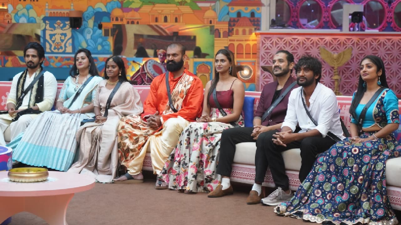 BBK 12: ನಿಜಕ್ಕೂ ಚಪ್ಪಾಳೆ ಕೊಡೋ ಪ್ರದರ್ಶನ ಕೊಟ್ಟಿರೋ ಸ್ಪರ್ಧಿ ಯಾರು? ಕಂಪೆನಿ HR ಬಹಿರಂಗ ಪೋಸ್ಟ್! | Bigg Boss Kannada Season 12 Company Hr On Contestants Performances BBK 12: ನಿಜಕ್ಕೂ ಚಪ್ಪಾಳೆ ಕೊಡೋ ಪ್ರದರ್ಶನ ಕೊಟ್ಟಿರೋ ಸ್ಪರ್ಧಿ ಯಾರು? ಕಂಪೆನಿ HR ಬಹಿರಂಗ ಪೋಸ್ಟ್! | Bigg Boss Kannada Season 12 Company Hr On Contestants Performances