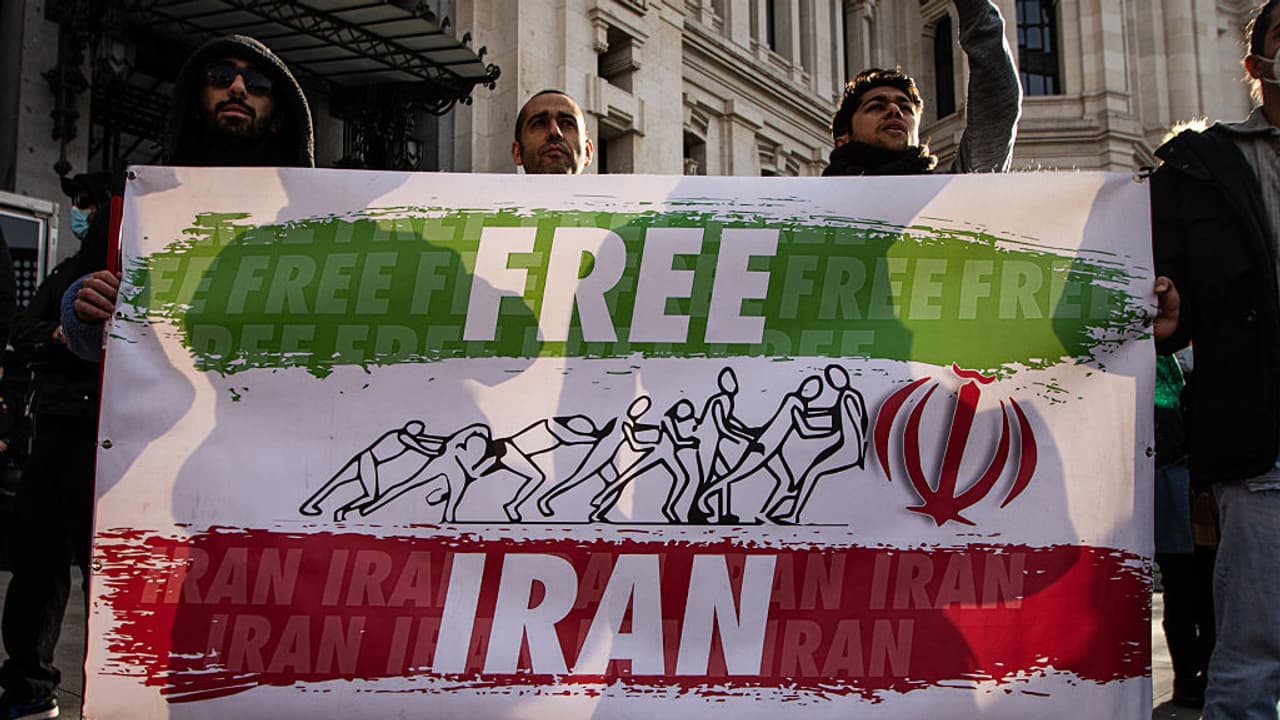 IRGC Blames US, Israel for Unrest; Slams Trump's 'Blatant Interference'