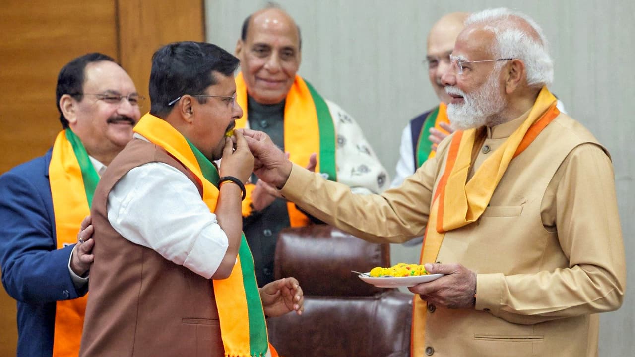 BJP की नई टीम में उम्र का खेल! नितिन नबीन ने किसे दी तवज्जो, अनुभव या युवा चेहरे?