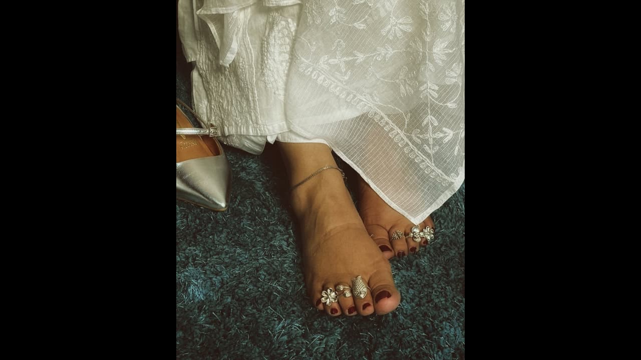 मम्मी जी को आएंगी खूब पसंद! गिफ्ट करें 6 सिल्वर स्टेटमेंट बिछिया