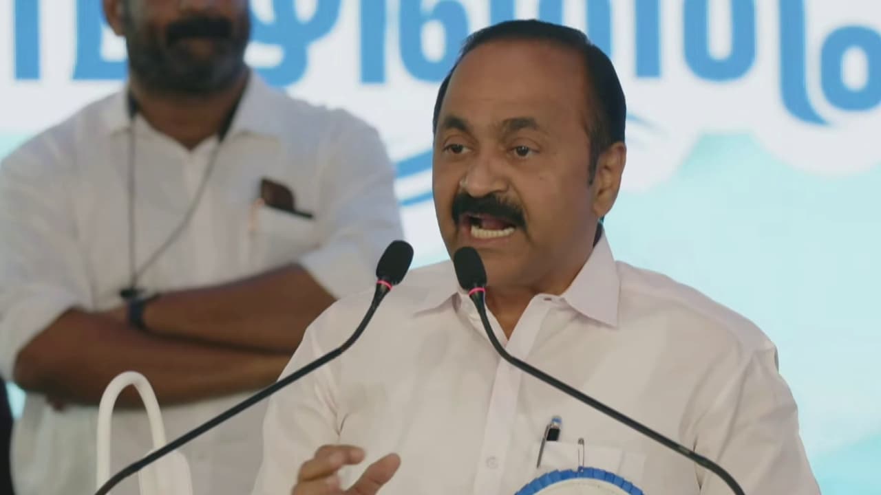 https://static.asianetnews.com/images/w-1280,h-720,format-jpg,imgid-01kfr15se2bv2kk7e3d613vhqx,imgname-fotojet--64--1769259328962.jpg