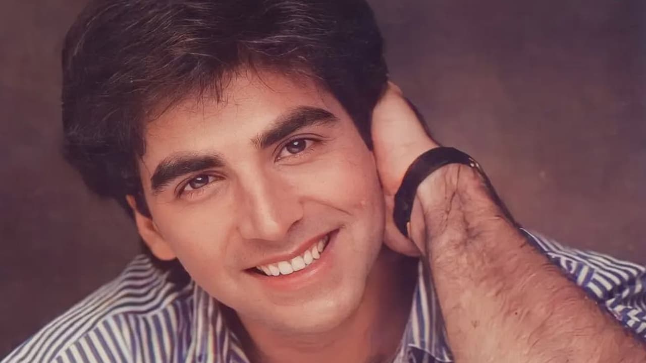 Akshay Kumar Completes 35 Years in Bollywood: Know the Actor’s First Film, First Actress & Salary