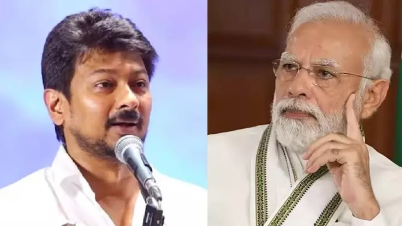 பத்து தோல்வி பழனிசாமி, மொத்த தோல்வி மோடி.. மக்கள் உங்களை அனுமதிக்க மாட்டார்கள்.. உதயநிதி